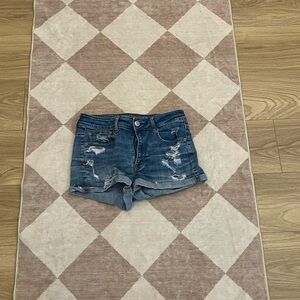 American Eagle - Denim Distressed Women Shorts